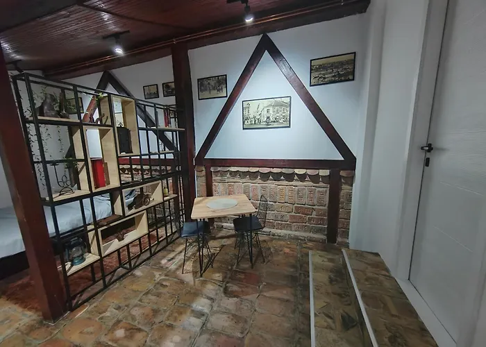 Airport Air 2 * Surčin